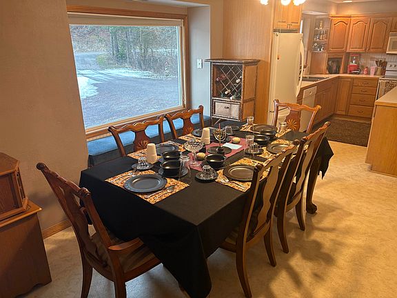 2nd image of 2660 Burnt Valley Rd