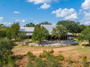 394 Ropes End Trl, Fredericksburg, TX 78624