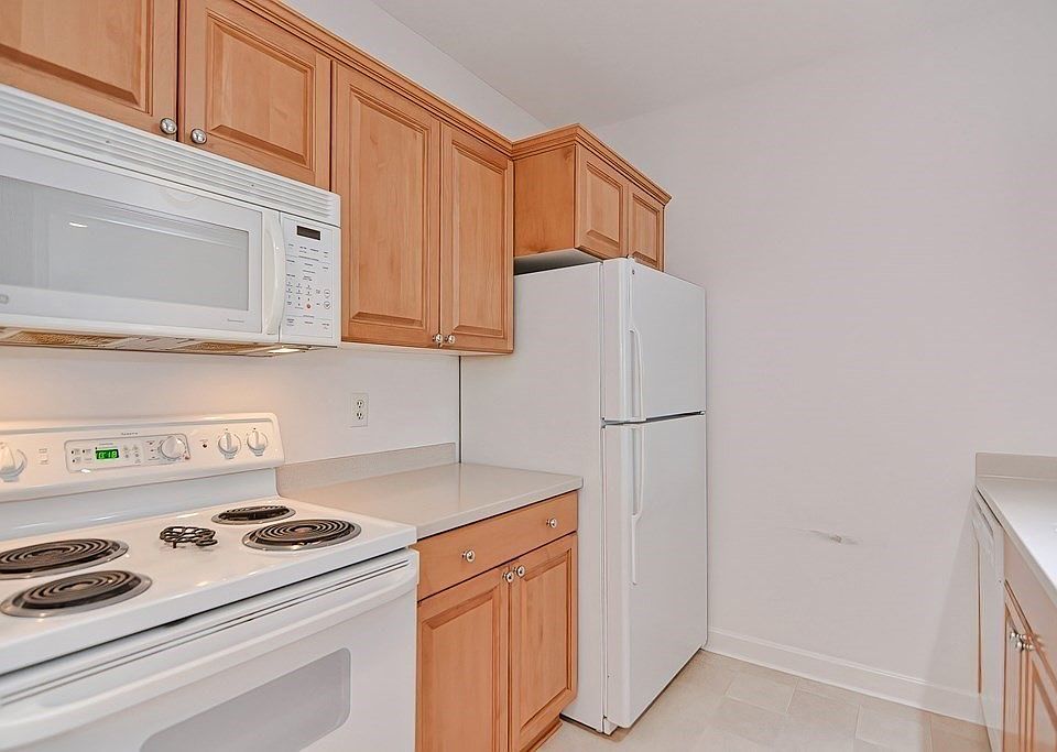 27 Hartland Way Acton, MA Zillow