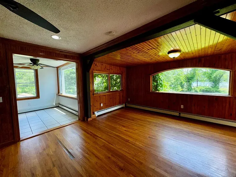 8 Lake Ave — Photo 14