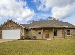 154 Collins Ct, Gladewater, TX 75647