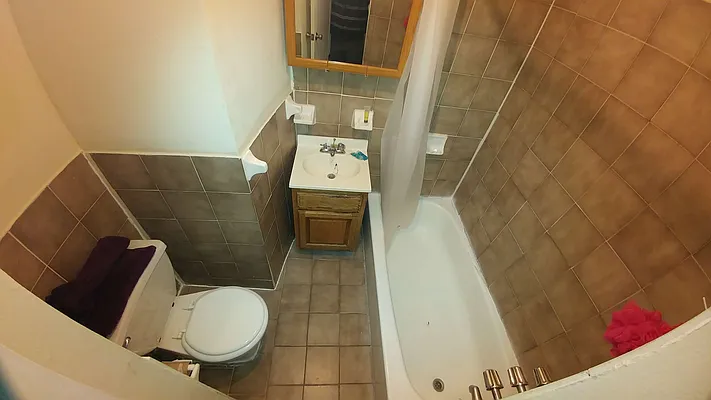 Rented by Downtown Mgt & Realty LLC | media 16