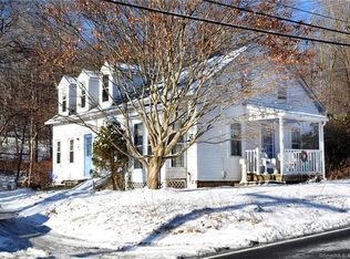 158 Spoonville Rd, East Granby, CT 06026