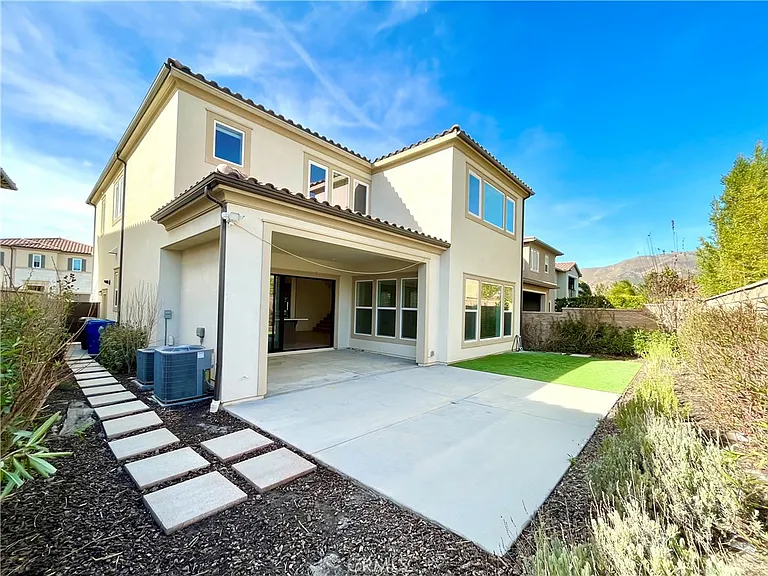 12040 Estrella Pl — Photo 30