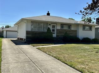 853 Bayridge Blvd, Eastlake, OH 44095