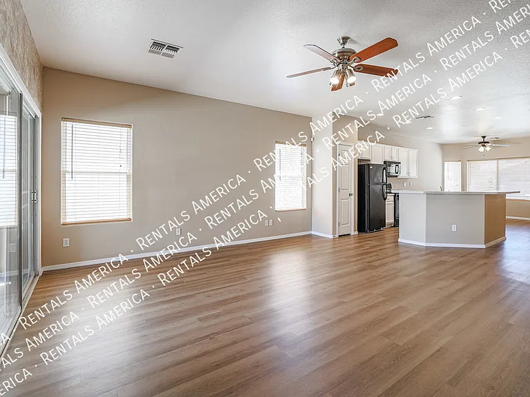 11925 W Jefferson St — Photo 17