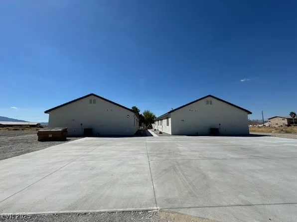 1341 E Arrowhead St, Pahrump, NV 89048