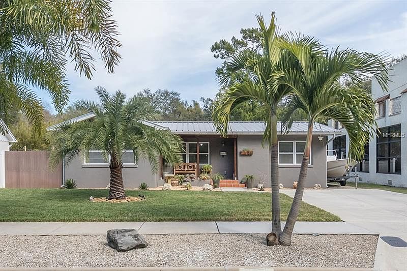 1st image of 1314 E Park Cir