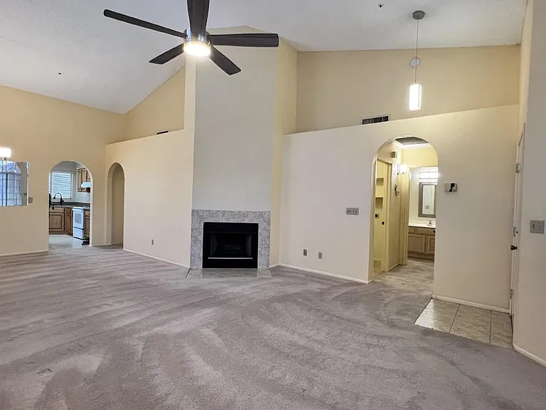 13430 N 92nd Way — Photo 8