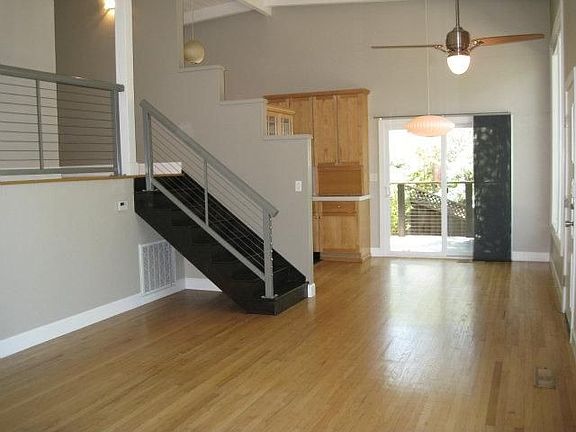 3rd image of 15 Fairview Ave
