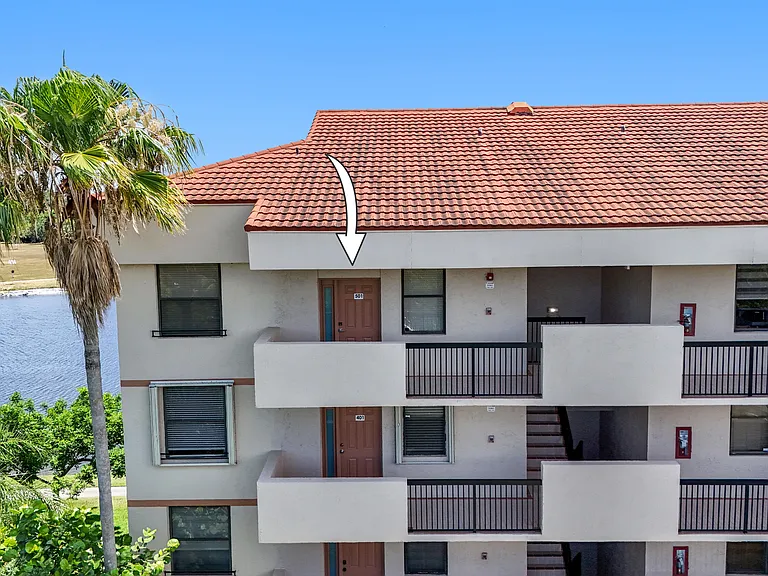 2768 Carambola Cir S #501 — Photo 38