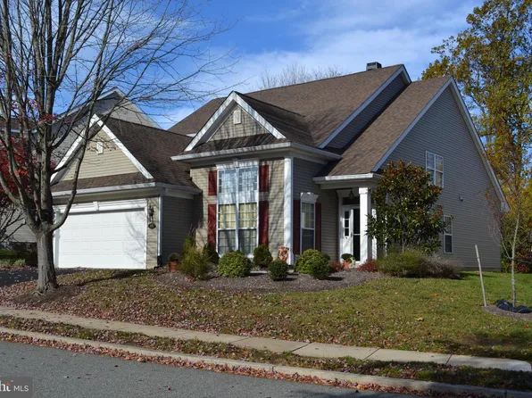 40 Brentwood Rd, Upper Chichester, PA 19061