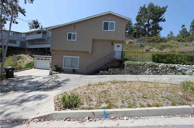1st image of 1920 Hilldale Dr