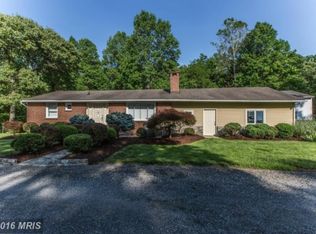 303 Whitaker Rd, Pasadena, MD 21122