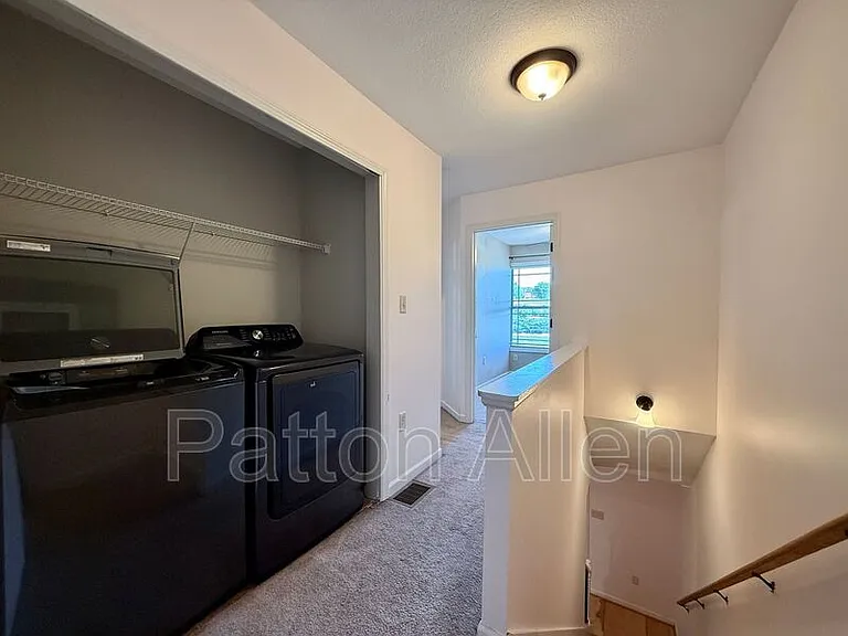 15 Lees Creek Rd #J — Photo 16
