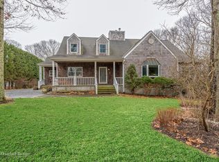 1930 Haywaters Rd, Cutchogue, NY 11935