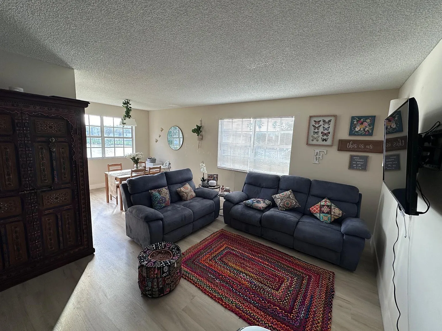 3 bed, 2.0 bath, 1125 sqft, $2,600 — Photo 2