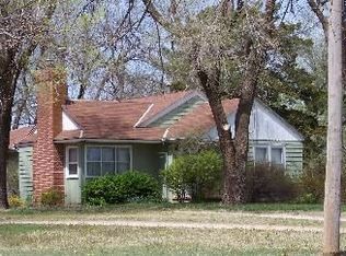 865 NW 10 Ave, Kingman, KS 67068