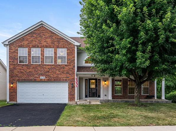 2136 Colonial St, Aurora, IL 60503