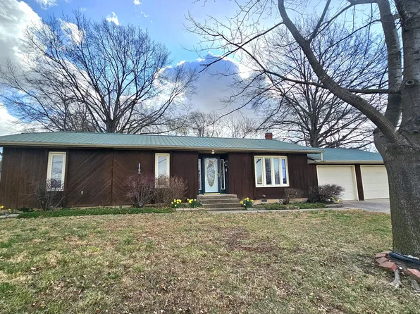 500 N Broad Avenue, Mansfield, MO 65704