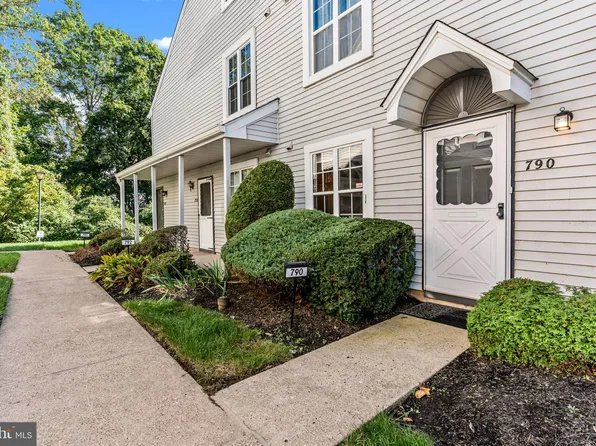 791 E Parker St #A1, Langhorne, PA 19047
