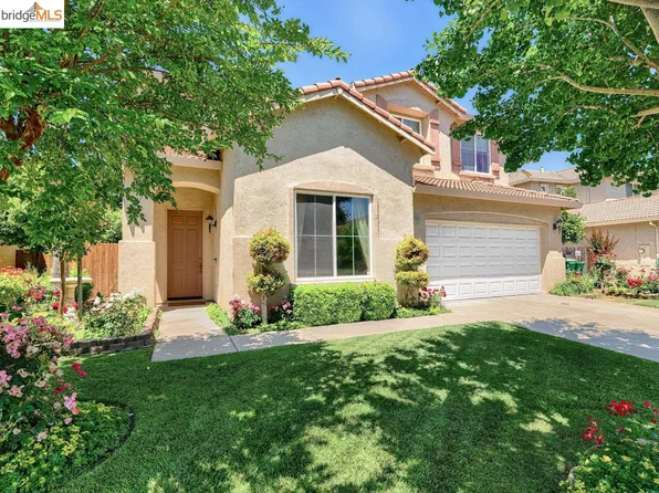 2133 Swainsons Hawk St, Stockton, CA 95209