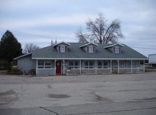 150 Main St, Almond, WI 54909