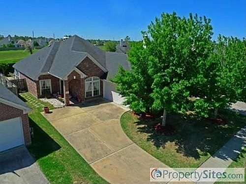 1st image of 3822 Paigewood Dr