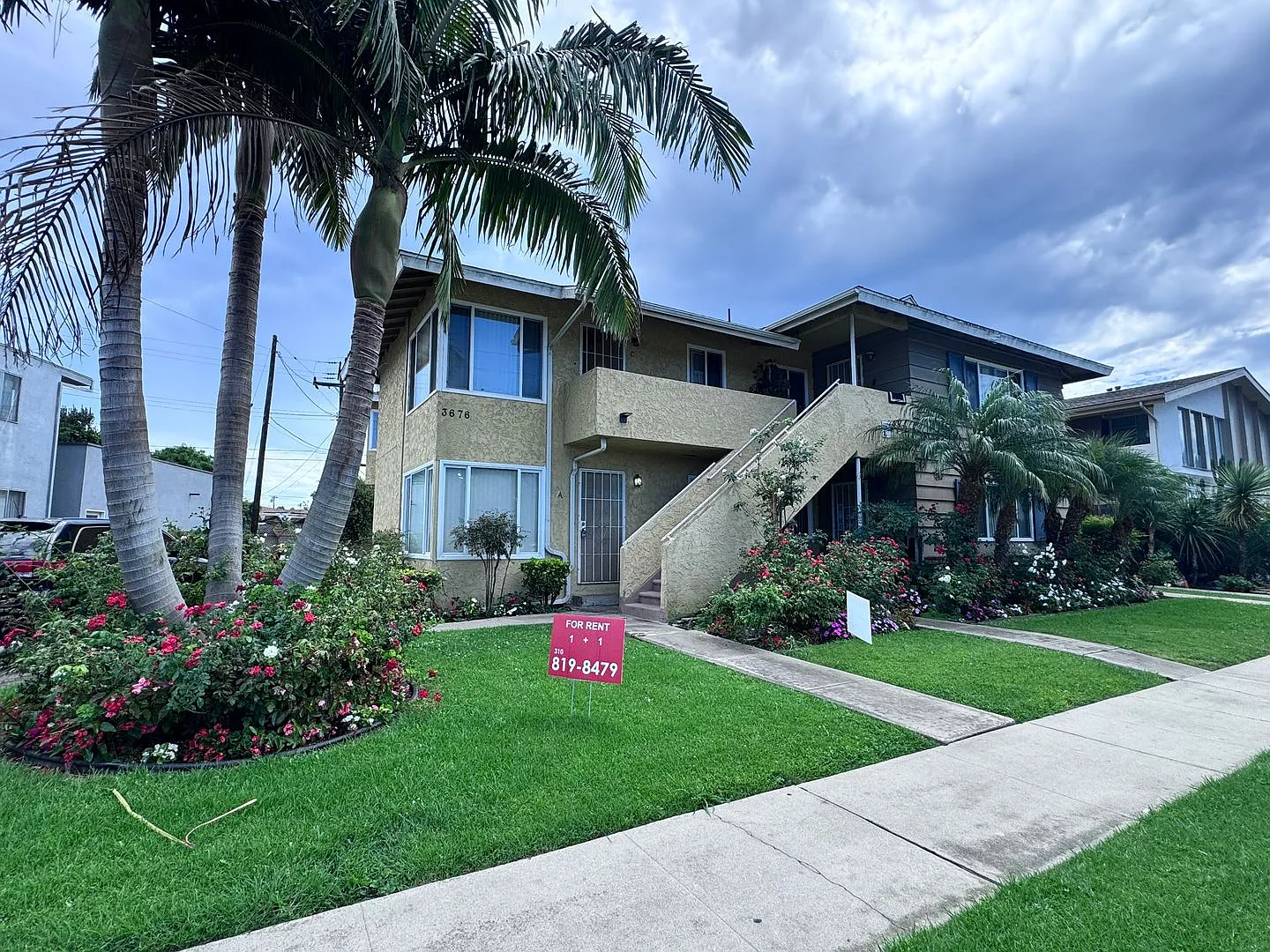 7 El Camino Palms Apartments — Photo 1