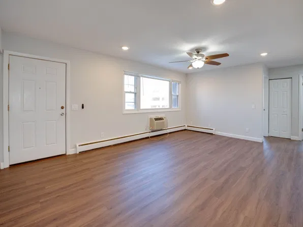 Arborville Homes, 2609-2710 McDivitt Rd #2609-4, Madison, WI 53713