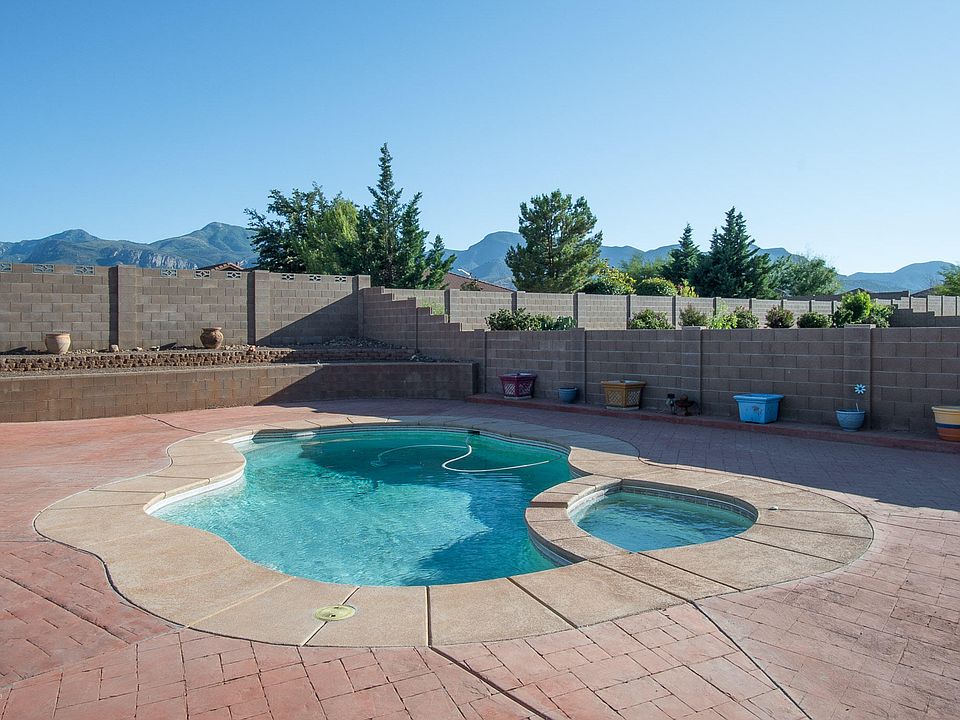 2nd image of 3044 Cabo Busto Ct