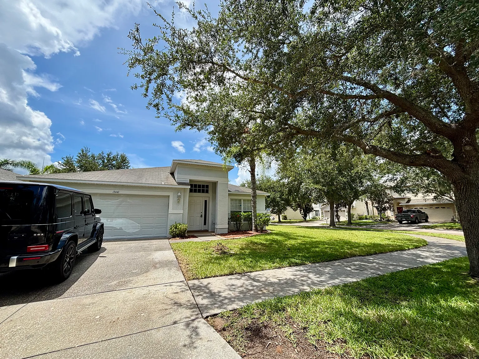 13441 Fladgate Mark Dr — Photo 2