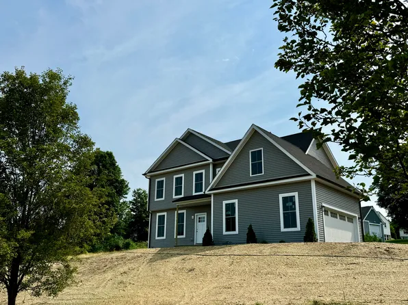 2 1st Settlers Row, Enfield, CT 06082