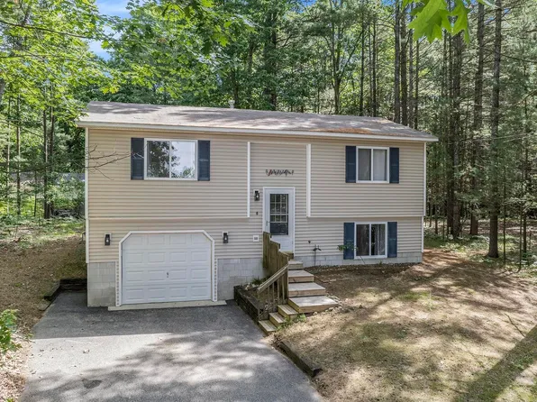 4561 E Sanford Lake Dr, Lake Ann, MI 49650