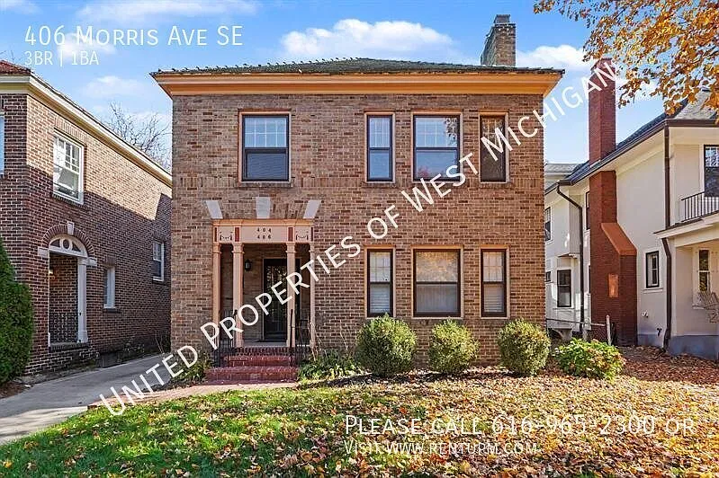 Available Now! | 3 bedroom, 1 Bathroom Upper Level Apartment in the Heritage Hill Neighborhood | ... — Photo 1