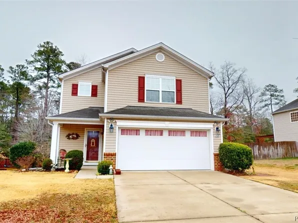 7374 Jeanne Dr, Gloucester, VA 23061