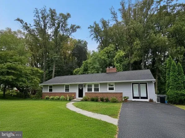 8808 Littlewood Rd, Parkville, MD 21234