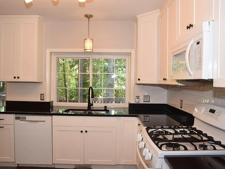 103 Ashley Brook Ct — Photo 7