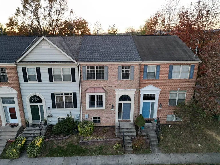 1533 S Rambling Way — Photo 4