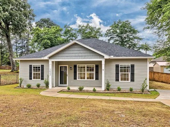 1023 Woodland Dr, West Columbia, SC 29169