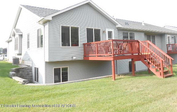 2nd image of 163 Vansickle Dr #6
