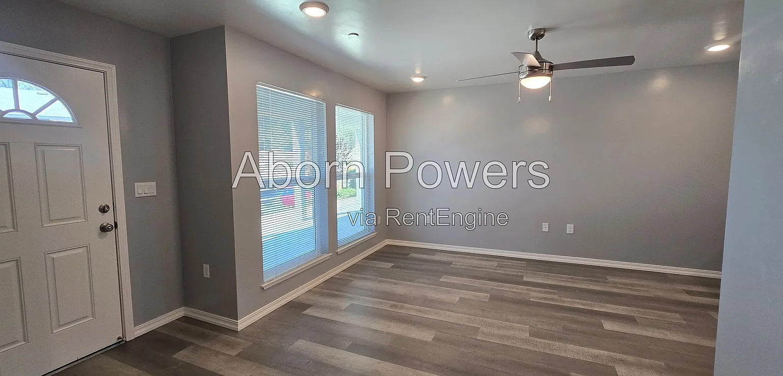 2 bed, 2.0 bath, $1,950 — Photo 4