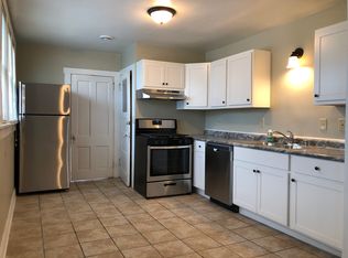 1927 E Hillcrest Ave STOP 4, Milwaukee, WI 53207