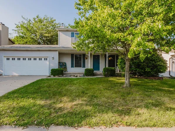 304 Jenny Lind Dr, Normal, IL 61761