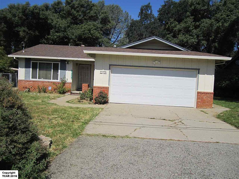 1st image of 19396 Hillsdale Dr