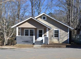 83 Argyle Ln, Asheville, NC 28806