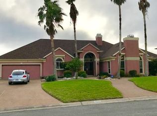 501 Sierra Sound St, Rockport, TX 78382
