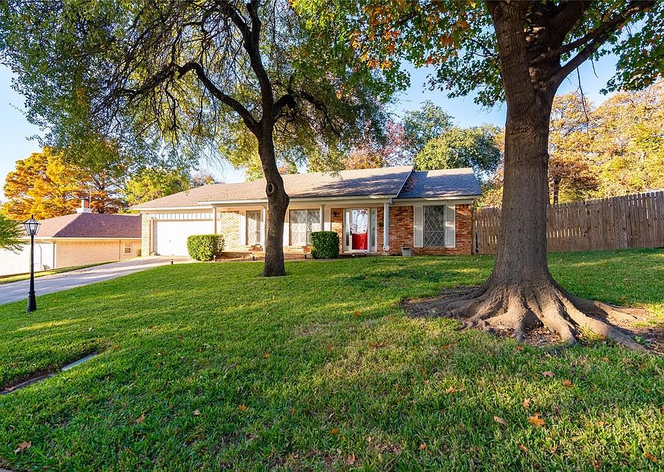 1st image of 7509 Madeira Dr