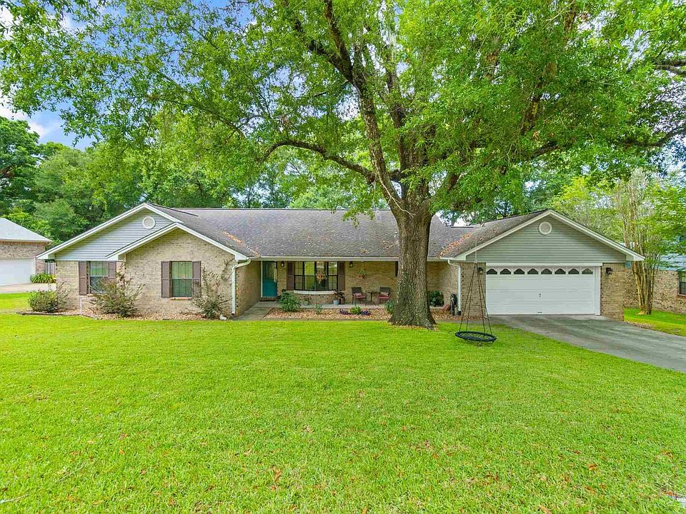 1st image of 10043 Hollowbrook Dr