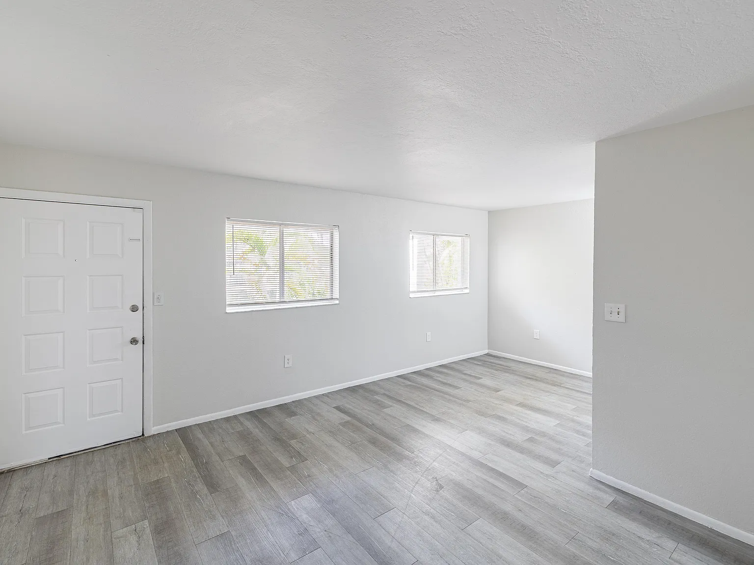 The Meridian at 2825 — Photo 3